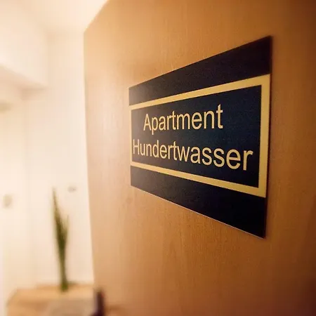 Hundertwasser *