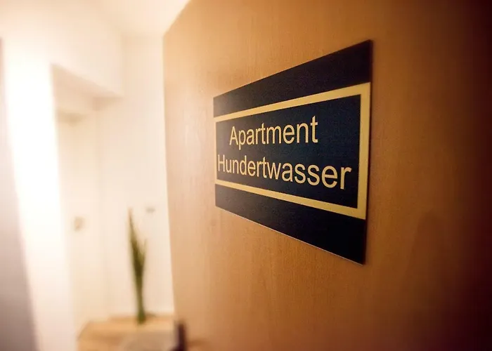 Hundertwasser *